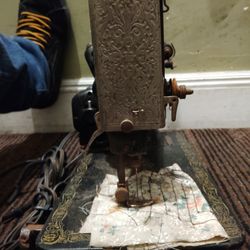 1930 In Good Condition singer Original Sewing Machine That Works