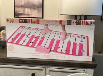 Kids FAO Schwarz Giant Dance Piano- NEW