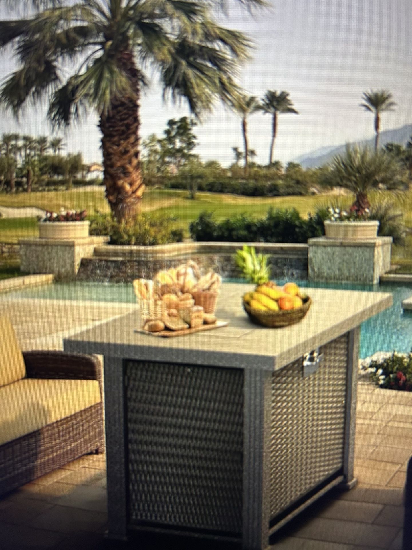 Fire pit- Outdoor Table With Lid- New