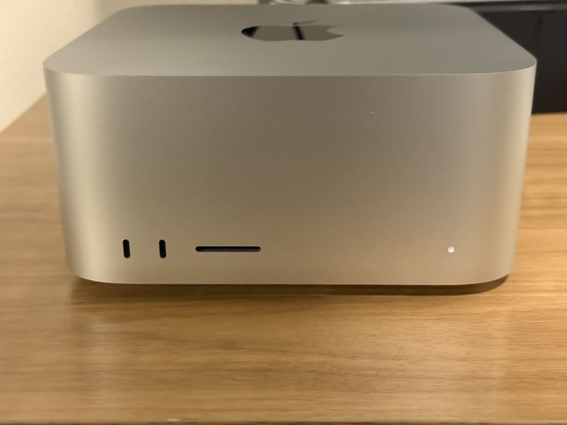 Mac Studio M2 Max With Magic Keyboard And Mouse