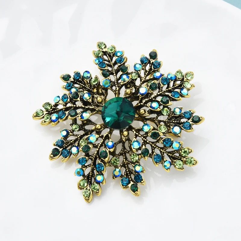 Wuli&baby Green Rhinestone Snowflake Brooches For Women Beauty Flower Party Office Brooch Pin Gifts Message me if you are interested in a bundle or