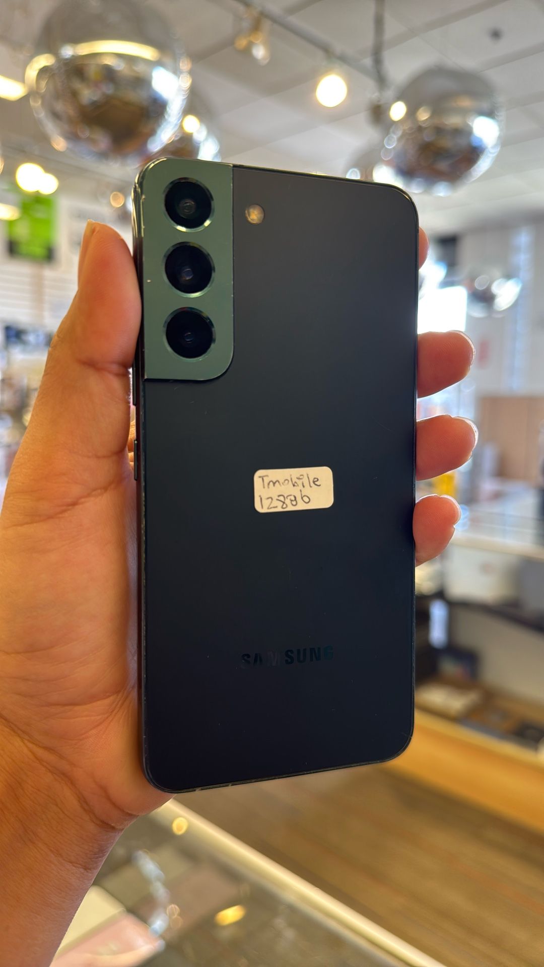 Samsung Galaxy s22 Phone