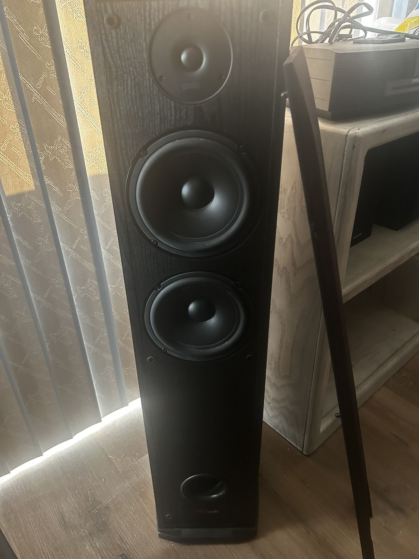 Polk R50 Speakers