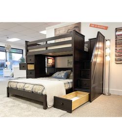 Loft Bed Twin /Full Multifunction 