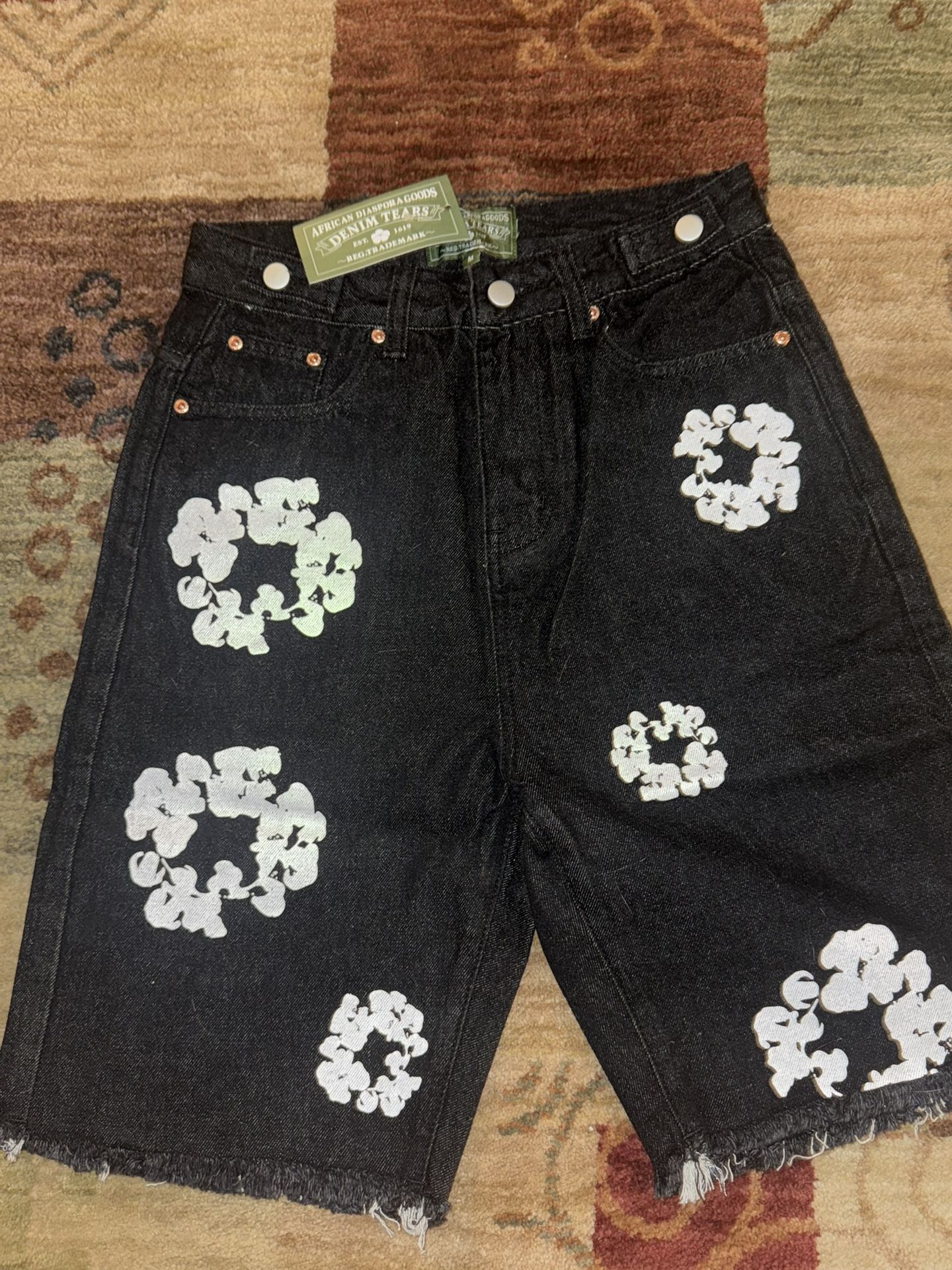 Black Ripped Denim Jorts – Streetwear Cutoff Jean Shorts – Medium