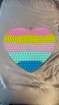 HUGE heart Pop-it !