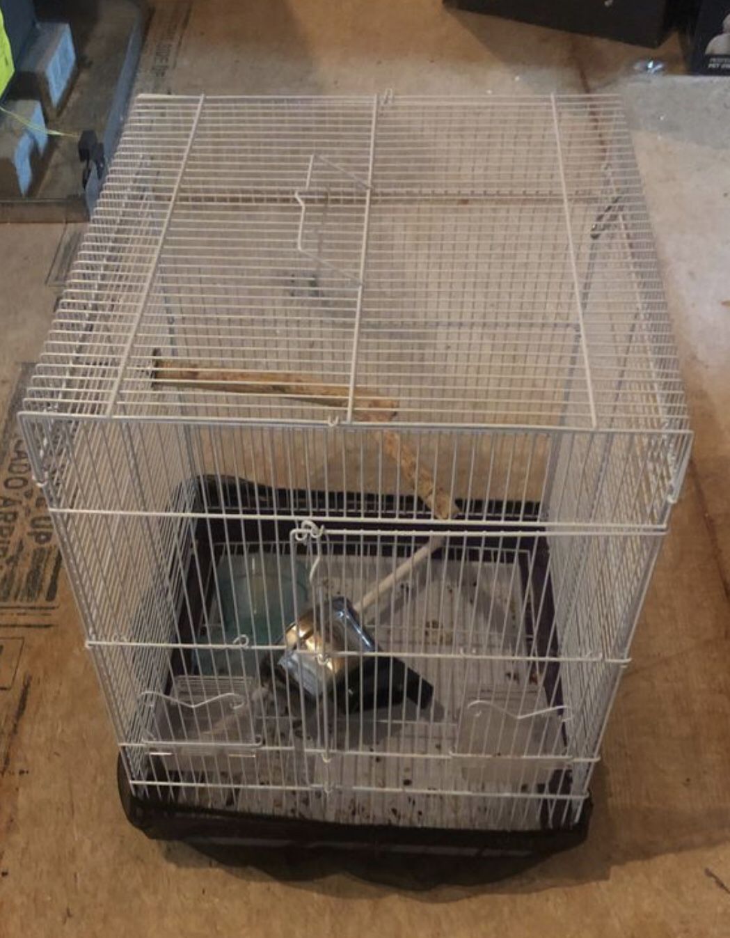 Bird cage - medium size for up to a parrot