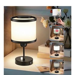 ZDDGNN Aesthetic 3-in-1 Desk Lamp with Charging Station - White