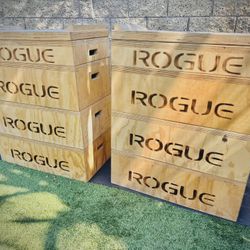 Rogue Fitness Jerk Blocks Wood Set