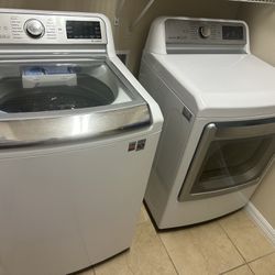 LG Washer And dryer Set 