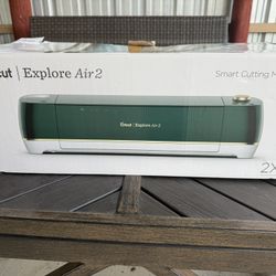 Cricut Air 2 - Emerald Green