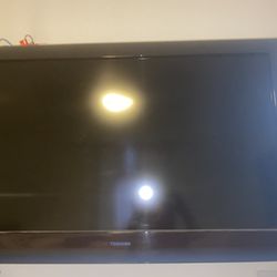 Toshiba 35 Inch TV And 40 Inch TV
