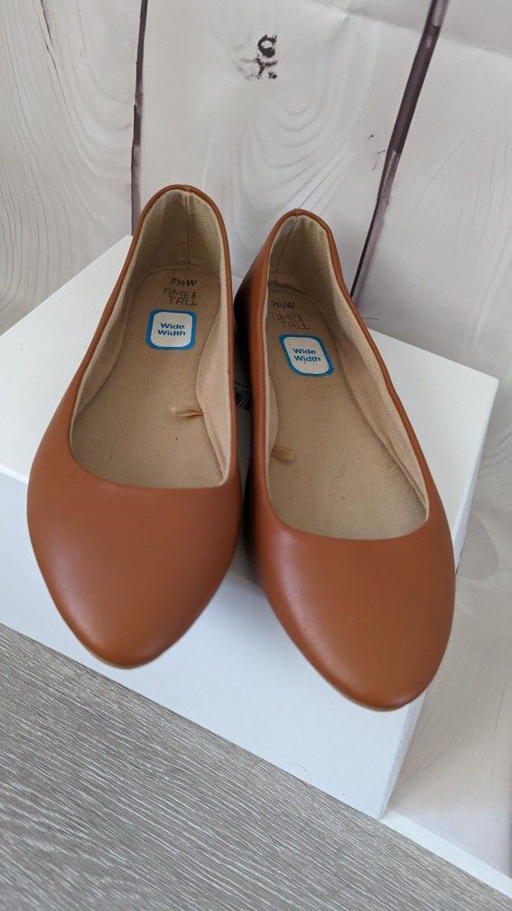 Time And Tru Flats Size 7.5