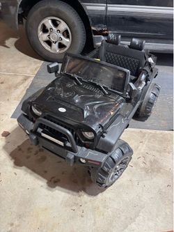 Power wheels jeep - free