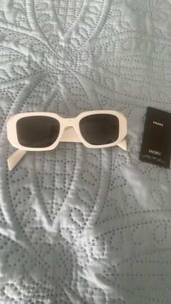 Prada offers