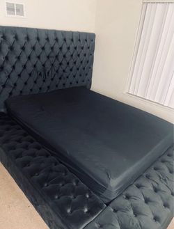 Queen bed