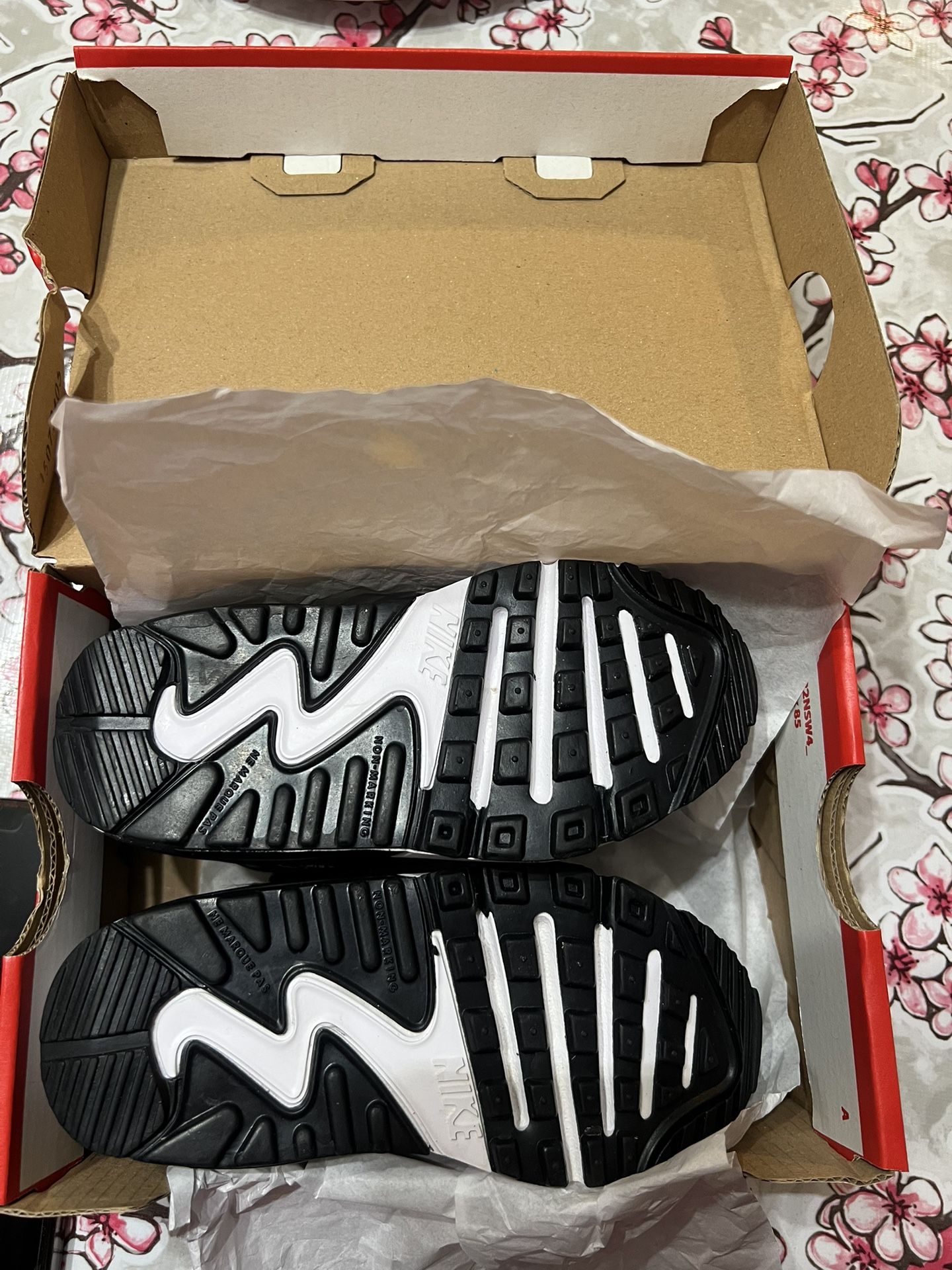 New, unused! Size 9 for children