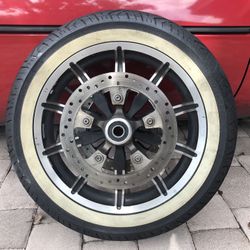 Rim with tire and rotors Harley Touring Road King 2014