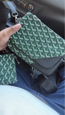 Crossbody Bags