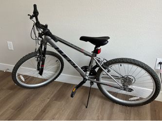 Huffy rock creek mountain bike.