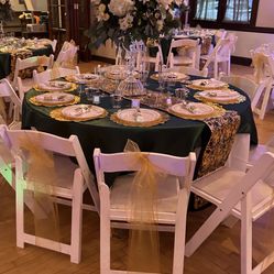 Tablecloths- for standard circle tables