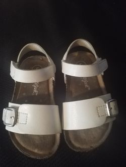 Girl sandals