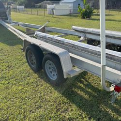 2003  FLOAT ON - BOAT TRAILER !