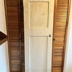 VINTAGE DOOR