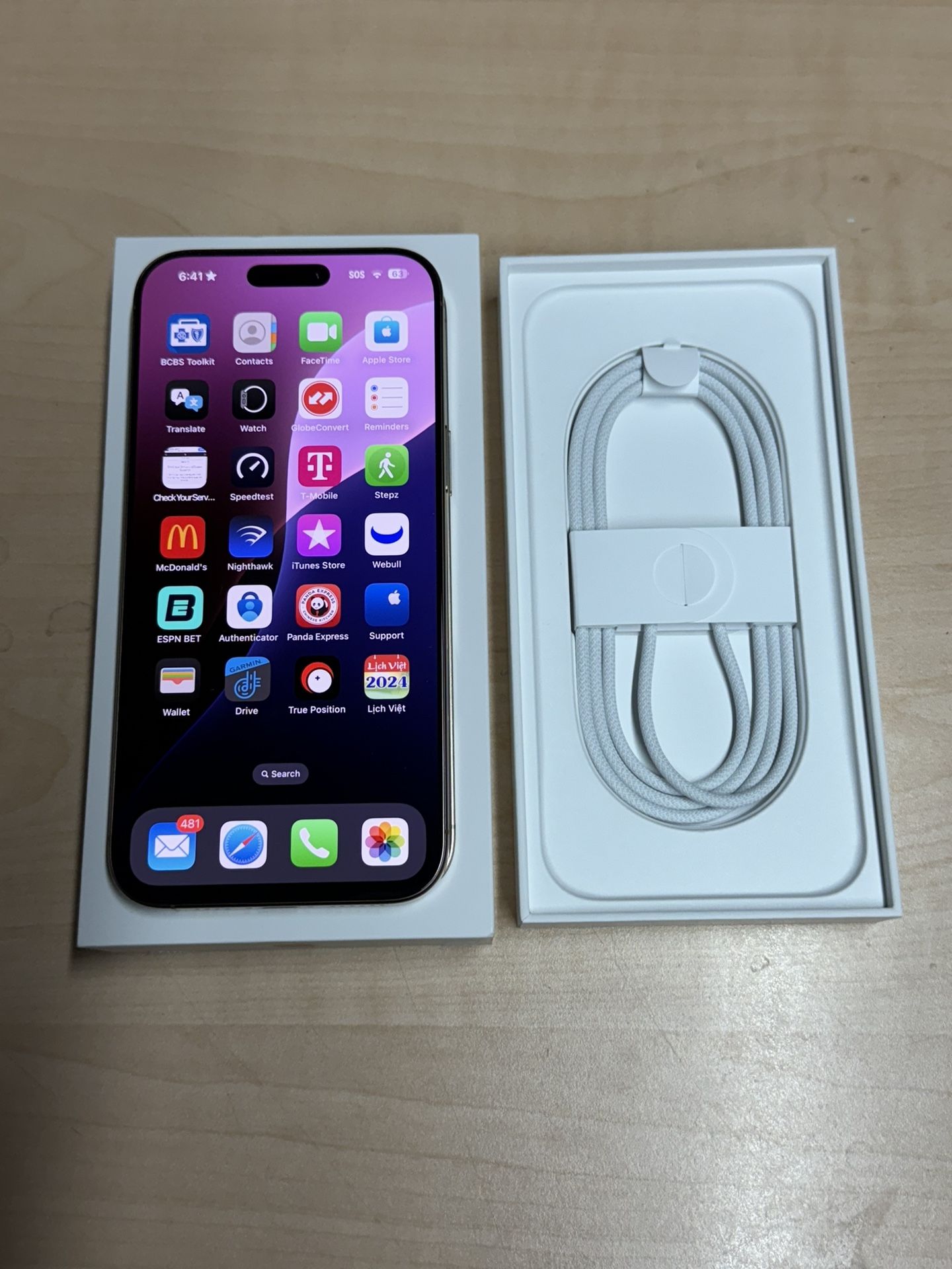 iPhone 15 Pro Max /512 GB Unlock