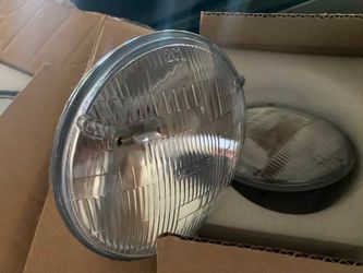 Headlights New For 72 Oldsmobile Cutlass