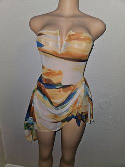 Women's small Staying Out Mesh Mini Dress