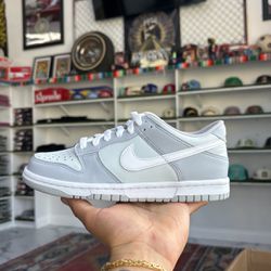 Nike Dunk Low grey