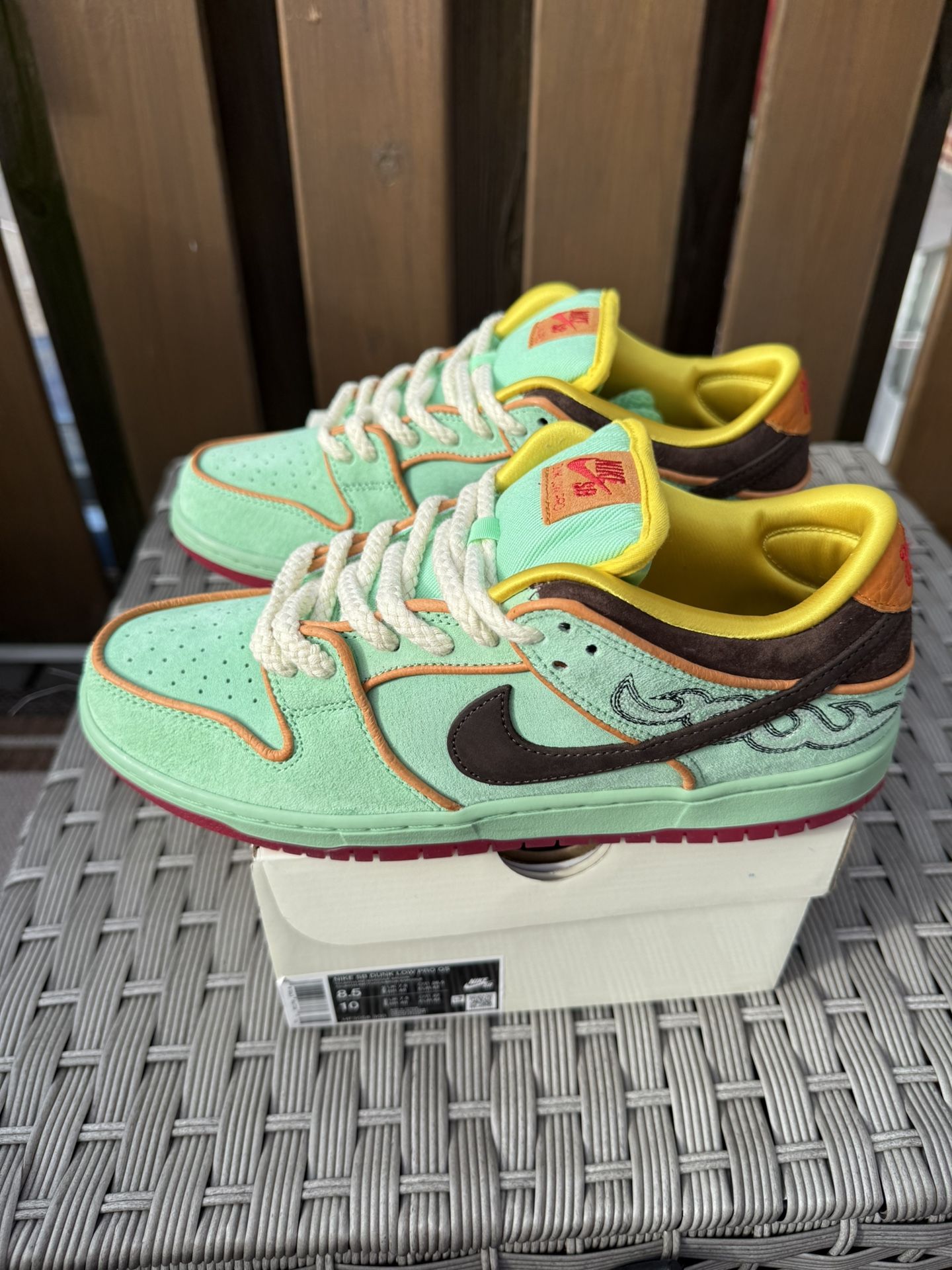Nike SB dunks Low Pro QS Size 8.5