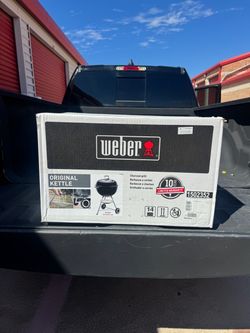 Weber Original Charcoal Grill, 22 Inch Kettle Charcoal Grill, Black