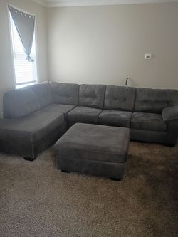 Gray Sectional Sofa with Ottoman