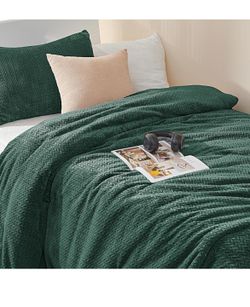 Brand New Fluffy Twin Comforter Set(check My Other Listings Also)