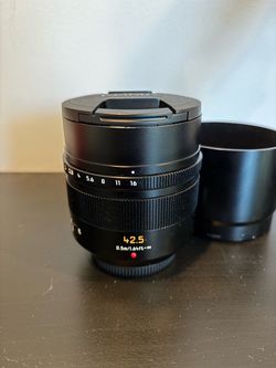 Panasonic Leica DG Nocticron 42.5mm f/1.2 ASPH. POWER O.I.S.