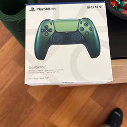 Chroma Teal Sony PlayStation 5 PS5 Dual Sense Controller