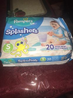 Pampers Splahers $7 Size Small *20 count