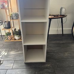 White book Shelve 