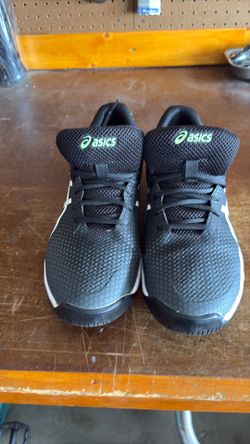ASICS shoes. Men’s 11.5