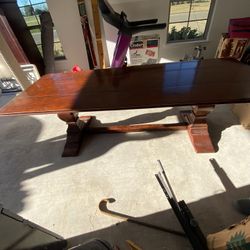 Full Mahogany Wood Antique Table