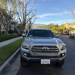 2017 Toyota Tacoma