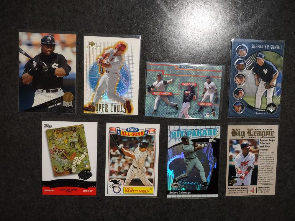Lot Of 8 Random Baseball Cards