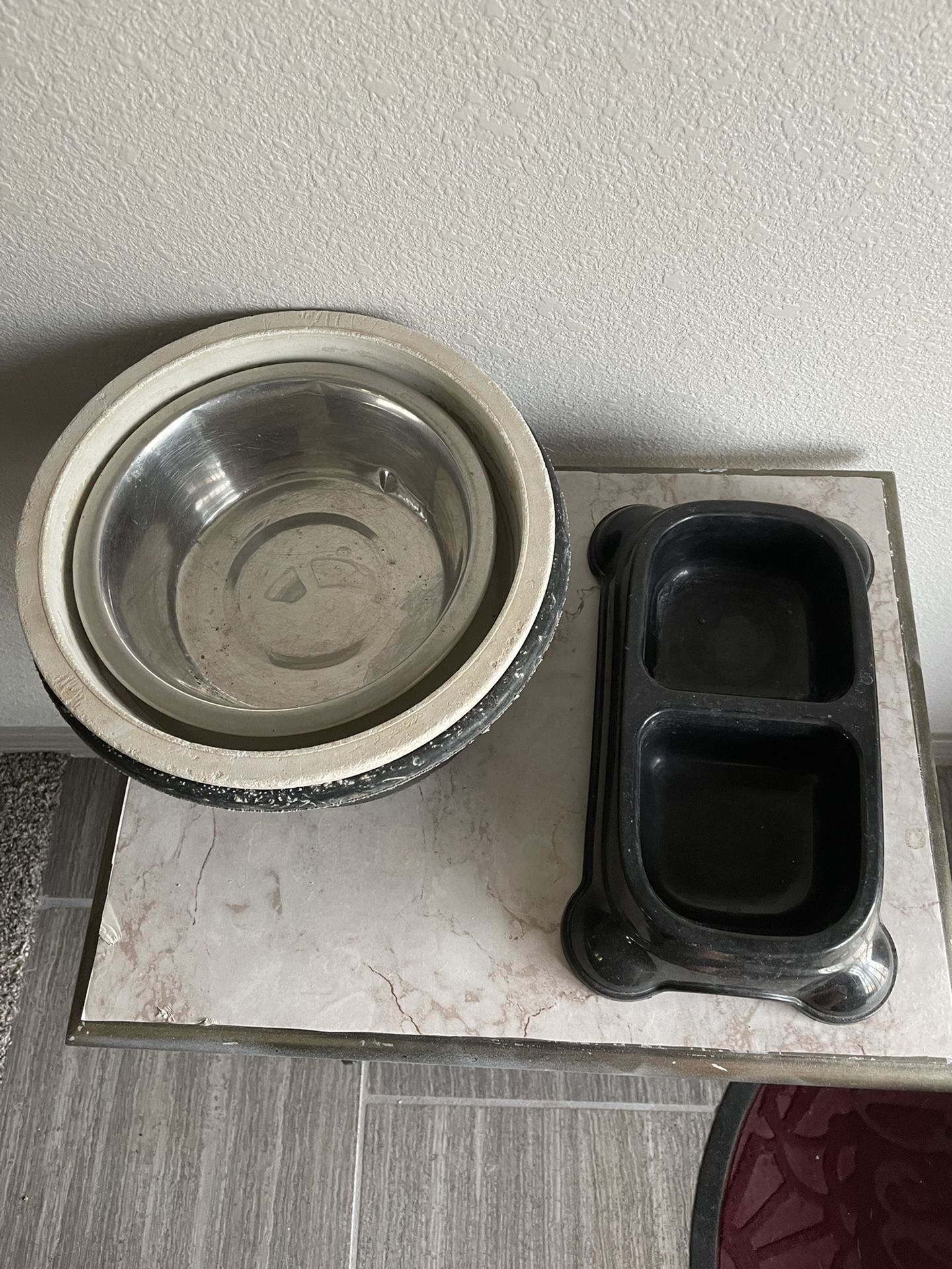 Pet Bowls -Dishes