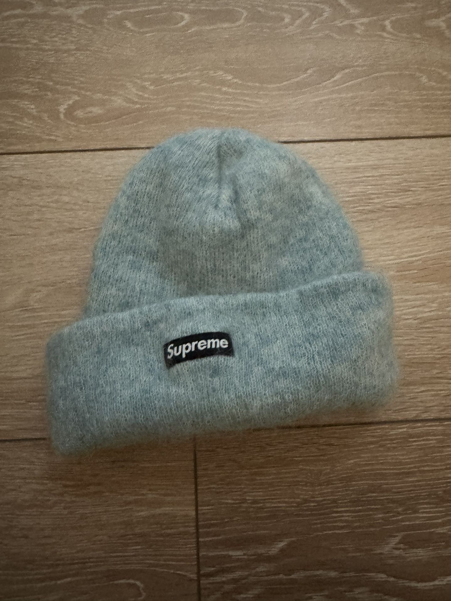 SUPREME Beanie