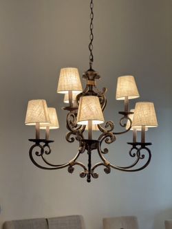 Traditional Dining/Kitchen Chandelier – 30.5” Wide