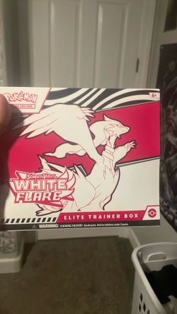 Pokemon White flare elite trainer box