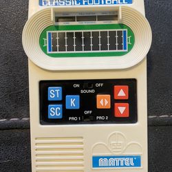Vintage 2000 Mattel Classic Football Retro Electronic Handheld Game-clean/tested
