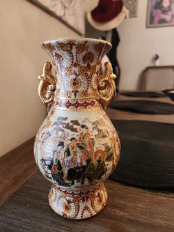 Vintage Beautiful Satmusa Style Gold Detailed Vase - Vintage Asian Vase